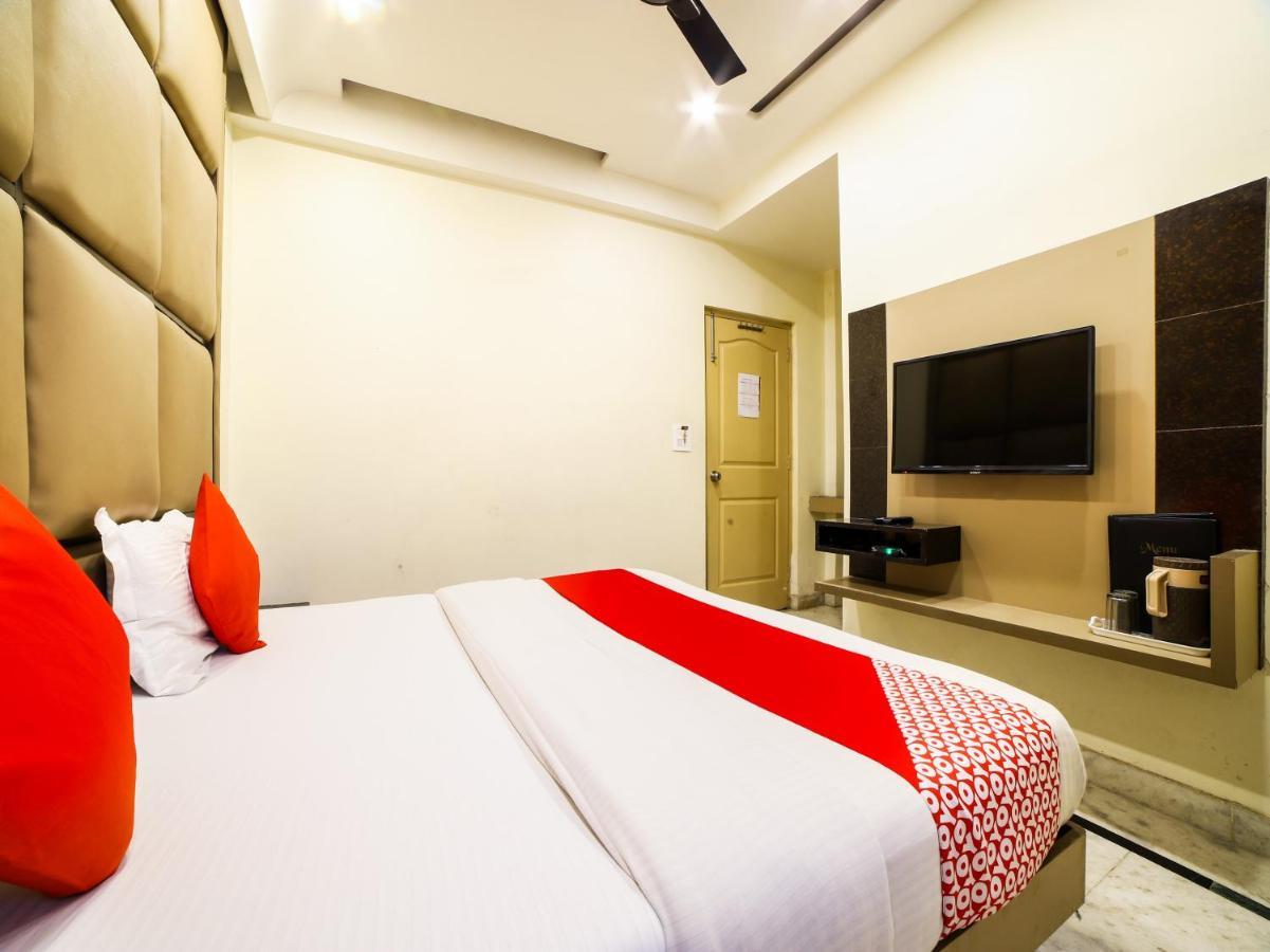 Oyo 78699 Hotel Klick International Нью-Дели Экстерьер фото