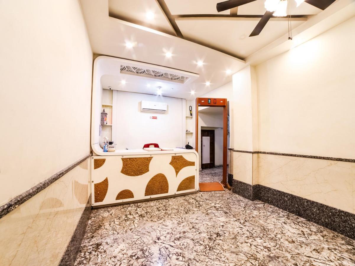 Oyo 78699 Hotel Klick International Нью-Дели Экстерьер фото