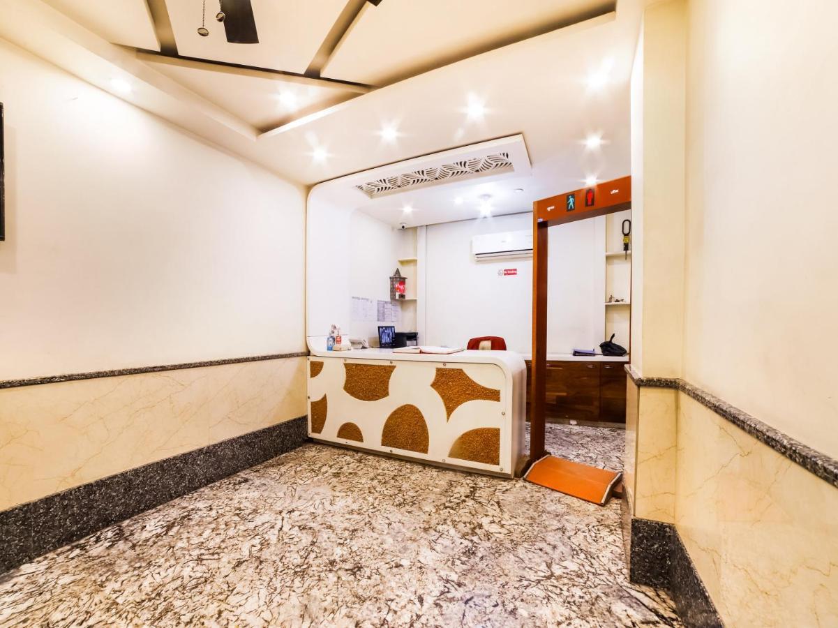 Oyo 78699 Hotel Klick International Нью-Дели Экстерьер фото