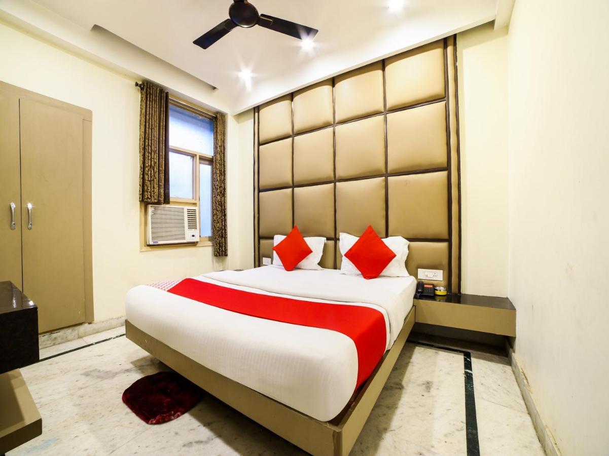 Oyo 78699 Hotel Klick International Нью-Дели Экстерьер фото