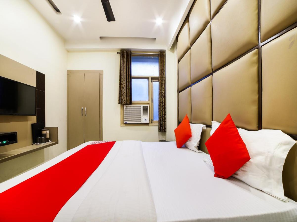 Oyo 78699 Hotel Klick International Нью-Дели Экстерьер фото